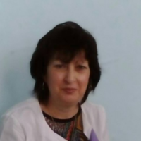 снимка на доктор Сияна Петрова дерматолог